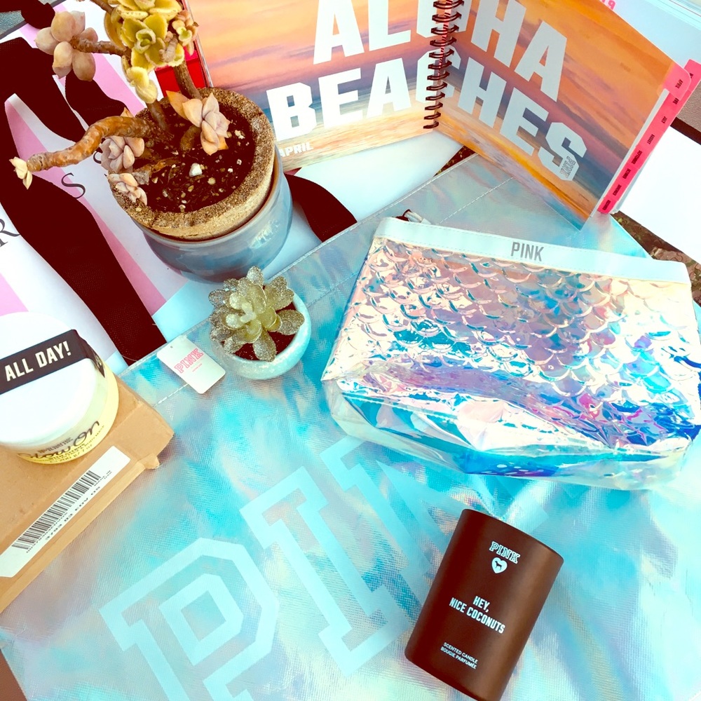 🏖VS Pink “MERMAID vacation” Lot